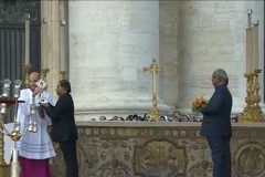 Canonization_Mass_and_Angelus_3_00087