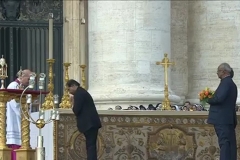 Canonization_Mass_and_Angelus_3_00326